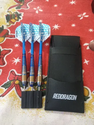 Dardos punta de acero Red Dragon