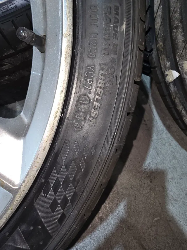 Llantas Audi 255/35ZR19 con Neumáticos