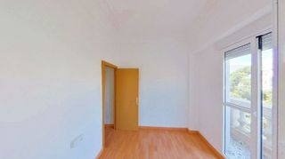 Piso en venta en Arrancapins en Valencia