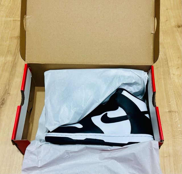 Nike Dunk High Talla 38.5