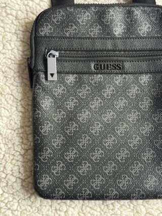 Bolsa Guess