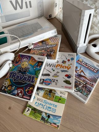 Nintendo Wii + 5 Juegos + Mandos +accesorios