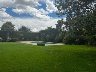 Chalet en alquiler en Piovera - Conde Orgaz en Madrid