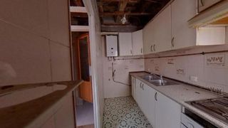 Piso en venta en El Raval en Barcelona