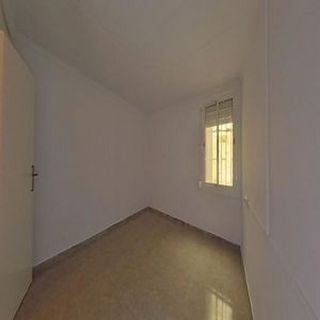Piso en venta en El Raval - Safaretjos en Santa Coloma de Gramanet