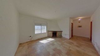 Casa pareada en venta en Olesa de Montserrat