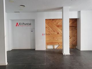 Local comercial en alquiler en Centro - Ayuntamiento en Santander
