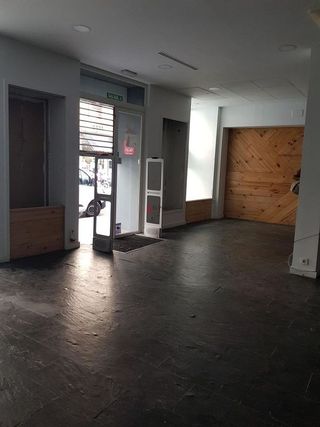 Local comercial en alquiler en Centro - Ayuntamiento en Santander