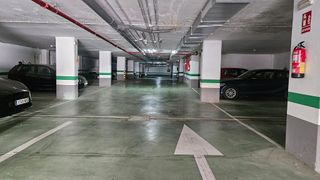 Garaje en alquiler en Calahonda en Mijas