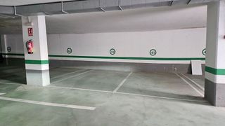 Garaje en alquiler en Calahonda en Mijas