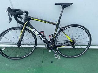 Bicicleta carretera BH Quartz