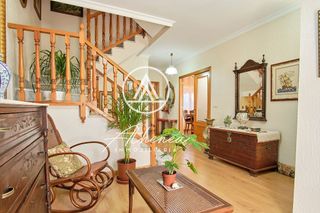 Casa adosada en venta en El Puerto - Romanilla en Roquetas de Mar