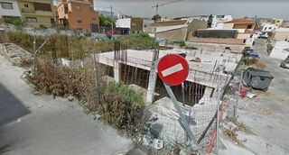 Casa en venta en La Granja-La Colina-Los Pastores en Algeciras