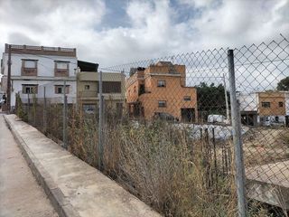 Casa en venta en La Granja-La Colina-Los Pastores en Algeciras
