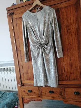 Vestido fiesta dorado plateado punto con caída