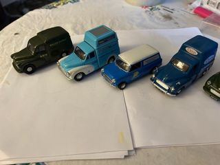 Lotto 5 modellini auto furgoni