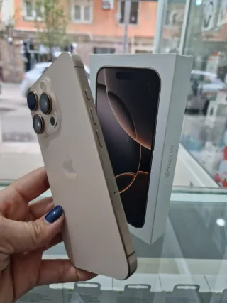 iPhone 16 Pro 256GB Titanio Desierto