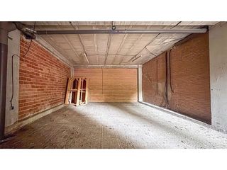 Local comercial en venta en Buztintxuri en Pamplona