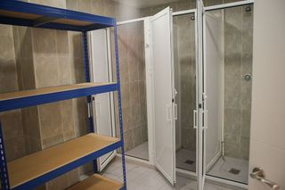 Local comercial en venta en Las Almenas en Tomares