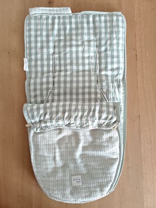 Saco Grupo 0 y capazo Walking Mum Vichy verde