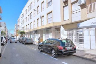 Local comercial en venta en Playa de Garrucha en Garrucha