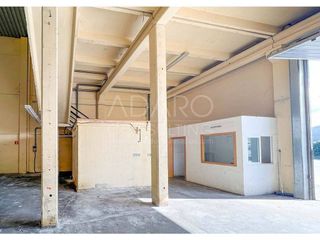 Nave industrial en venta en Reyes Católicos en Alcalá de Henares