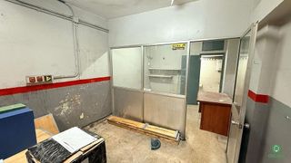 Local comercial en venta en Molino de la Vega en Huelva