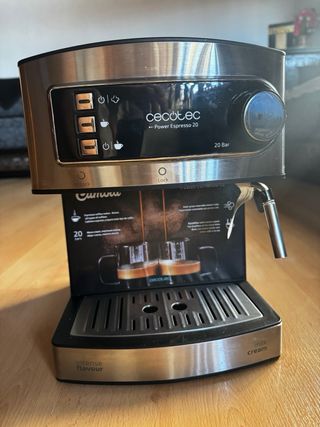 Cafetera Express Cecotec Power Espresso 20