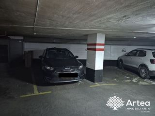 Garaje en venta en San Pedro de Deusto-La Ribera en Bilbao