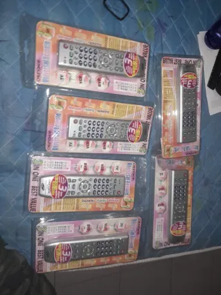 Mando a distancia universal Chunghop RM-88E