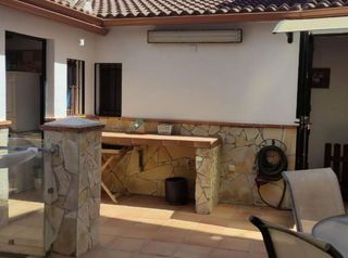 Casa adosada en alquiler en El Molinillo - Capuchinos en Málaga