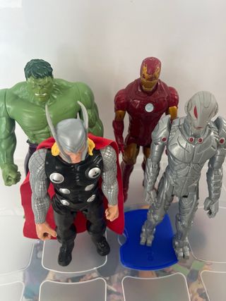 Figuras Vengadores: Thor, Hulk, Iron Man, Ultron