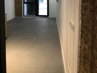 Piso en venta en El Raval en Barcelona