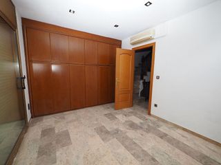 Casa adosada en venta en Zona Mercat en Rubí