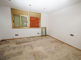 Casa adosada en venta en Zona Mercat en Rubí