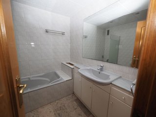 Casa adosada en venta en Zona Mercat en Rubí