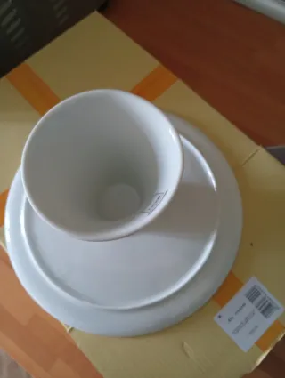 Alzatina Thun ceramica verde e bianca