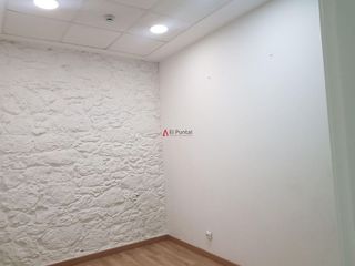 Local comercial en alquiler en Puerto Chico en Santander