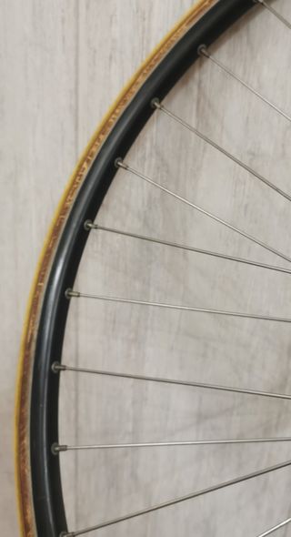 Rueda Delantera Clásica Sach 700