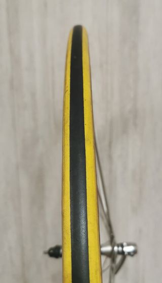 Rueda Delantera Clásica Sach 700