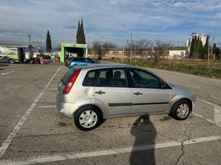 Ford Fiesta 2004