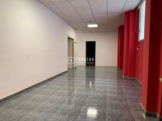 Local comercial en alquiler en Trinitat en Valencia