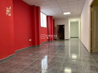 Local comercial en alquiler en Trinitat en Valencia