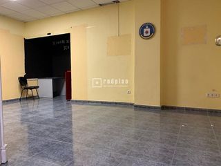 Local comercial en alquiler en Trinitat en Valencia