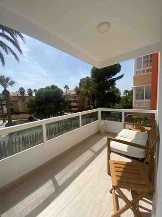 Piso en alquiler en Elviria en Marbella