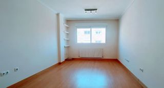 Piso en alquiler en El Puerto en Coslada