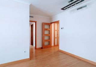 Piso en alquiler en El Puerto en Coslada