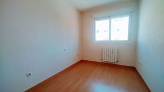 Piso en alquiler en El Puerto en Coslada