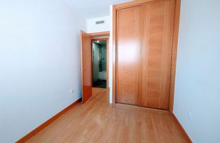 Piso en alquiler en El Puerto en Coslada