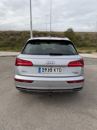 Audi Q5 S-LINE